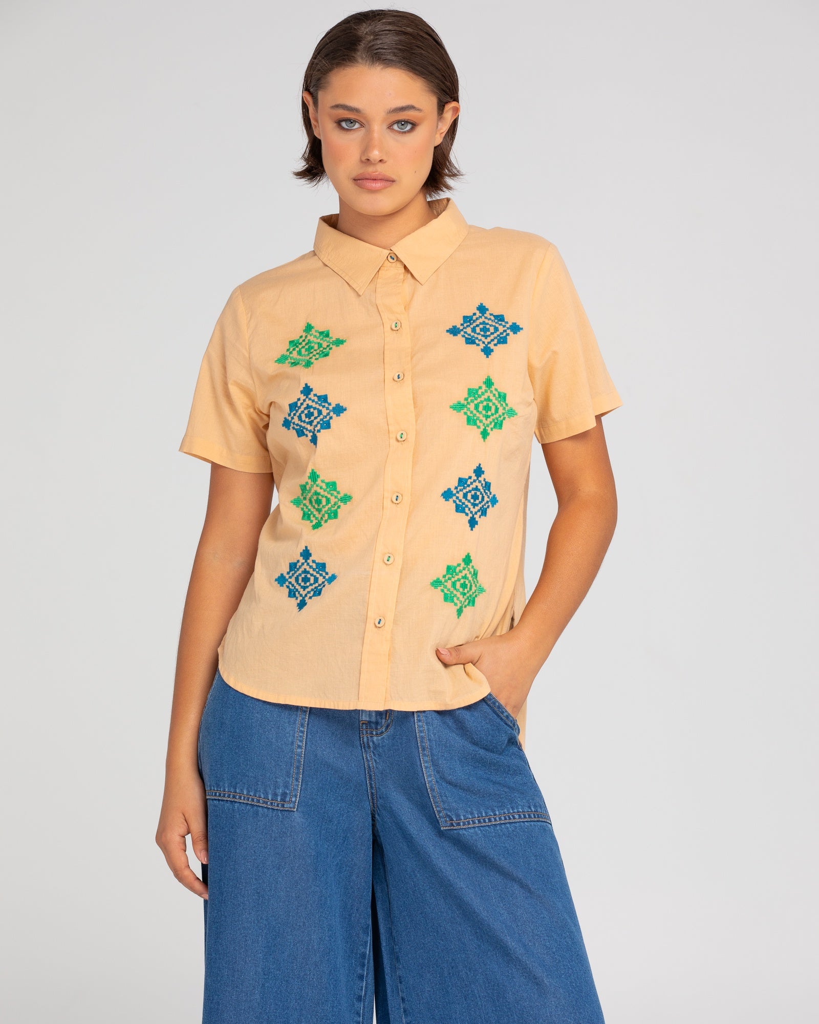 Boom Shankar Maia Embroidered Shirt - Natural