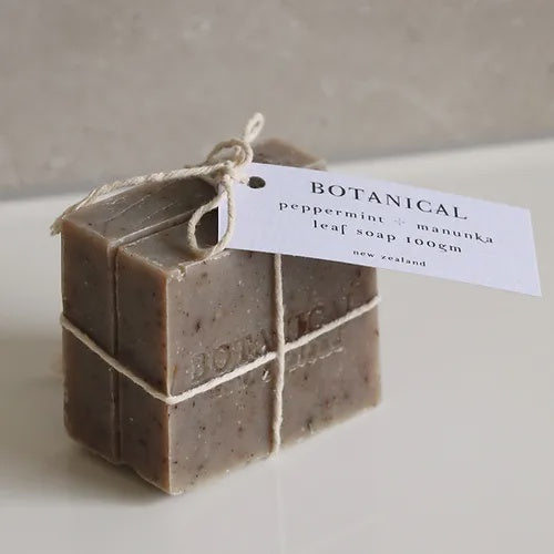 Botanical Peppermint &amp; Manuka Soap