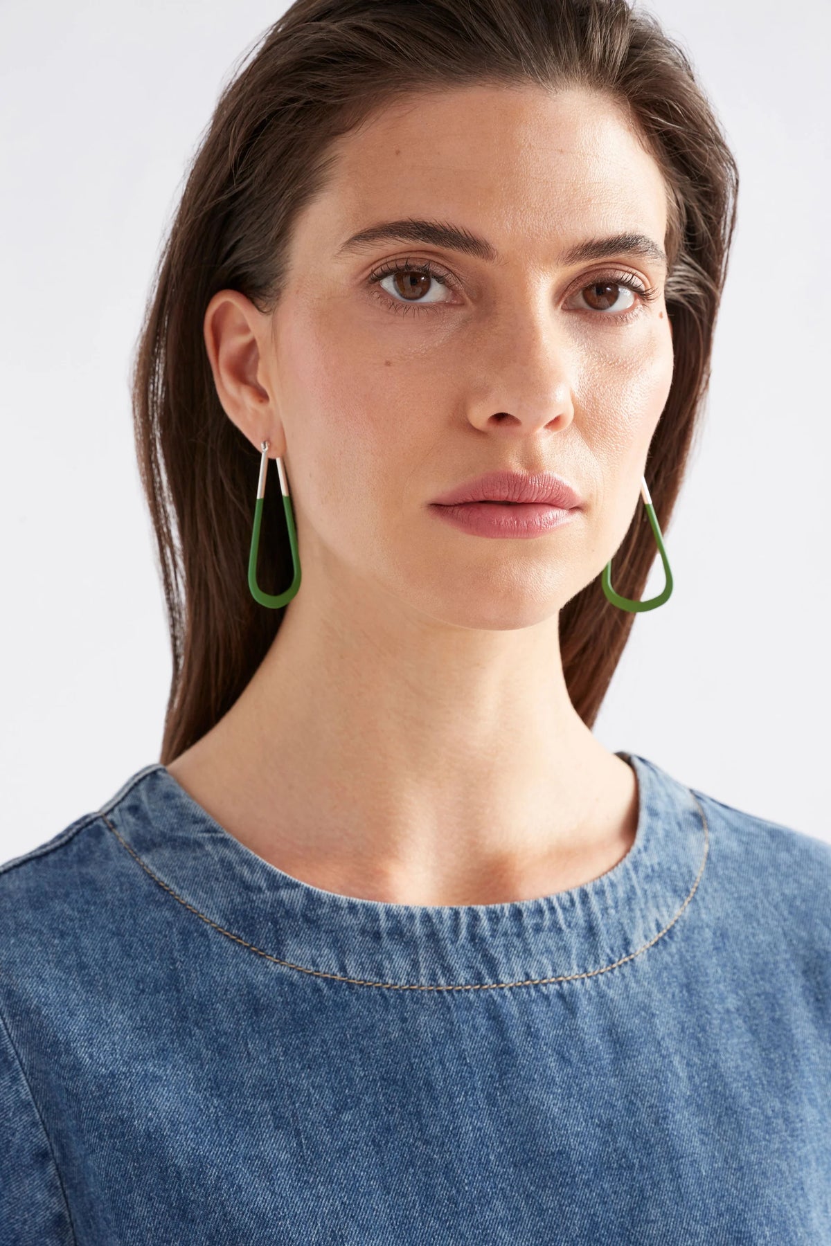 Elk Kuulo Hoop Earrings - Celery Green