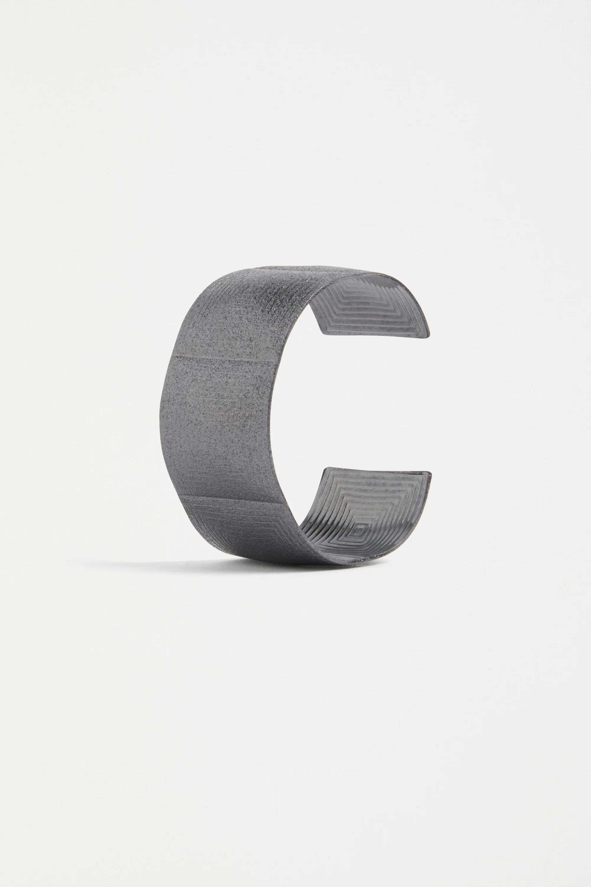 Elk Metri Cuff Bangle - Gunmetal