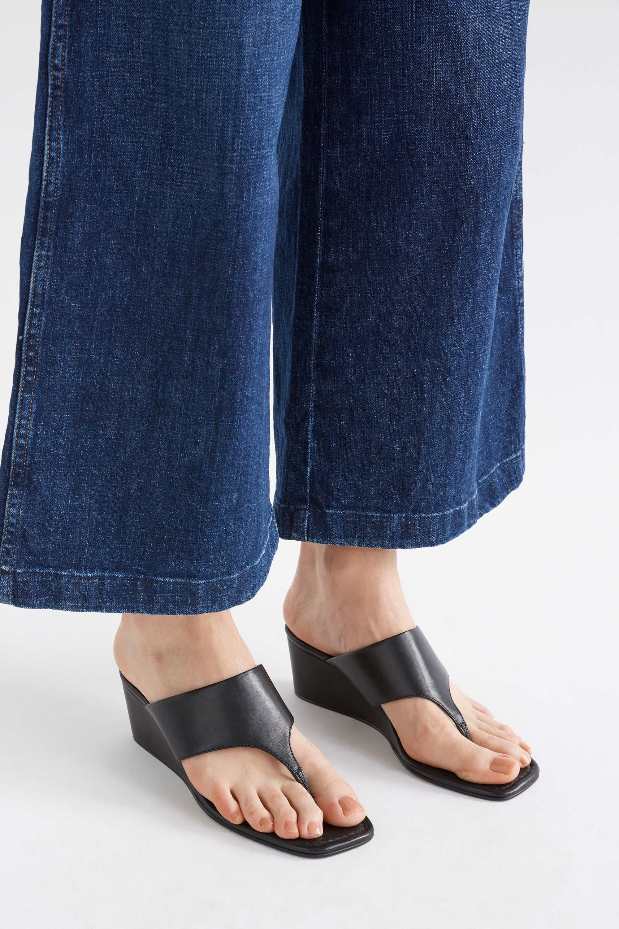 Elk Mara Wedge - Black