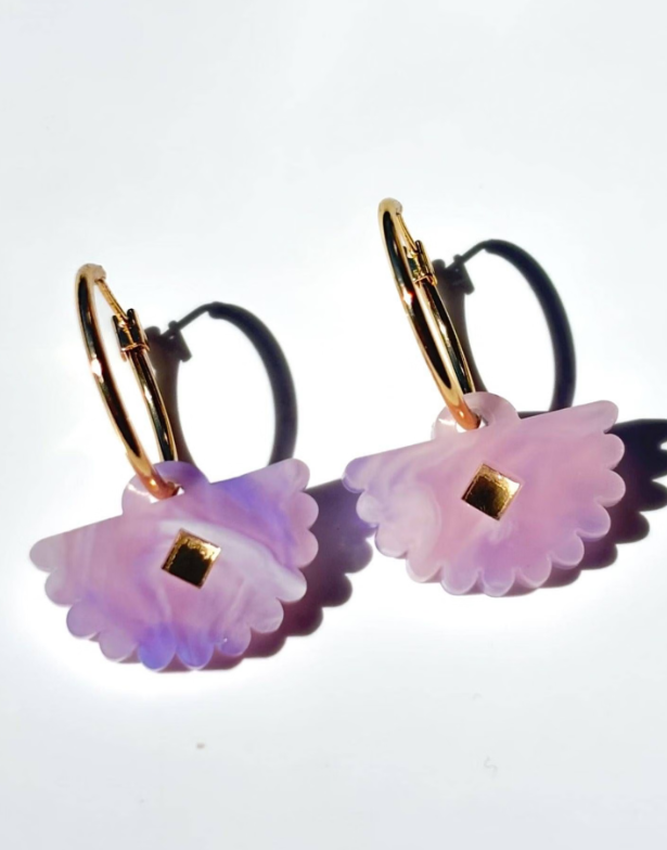 Hagen &amp; Co Fantail earrings - Lavender