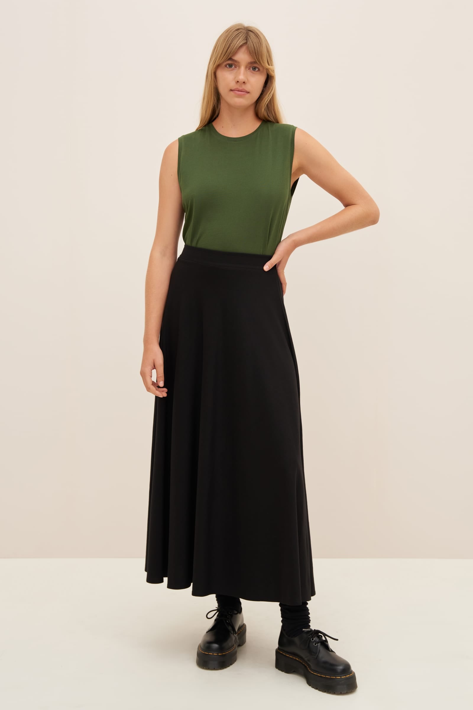 Kowtow Sphere Skirt - Black1