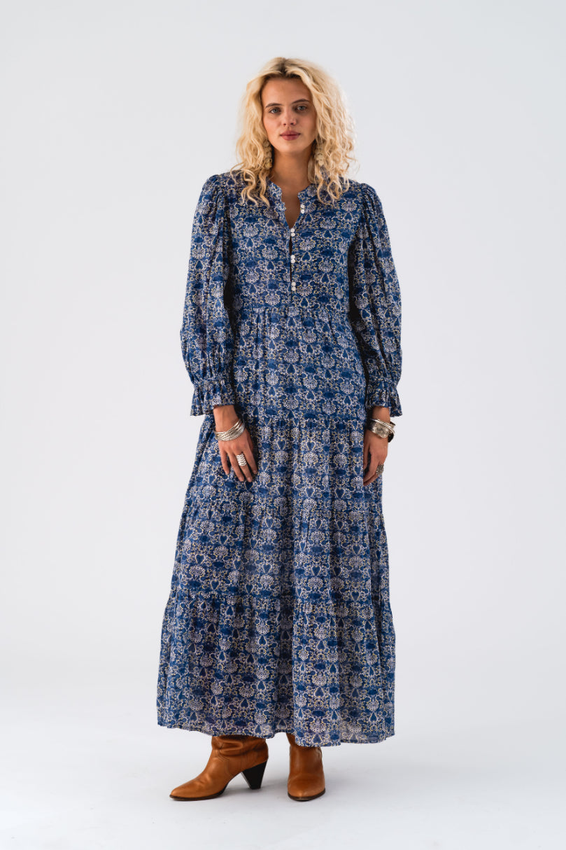 Lollys Laundry Evelyn Maxi Dress - Blue Flower