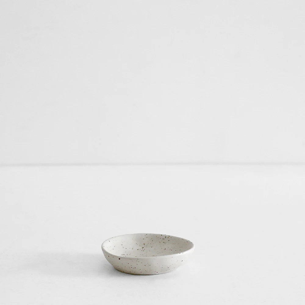 Robert Gordon Earth Small Dish 10cm - Natural