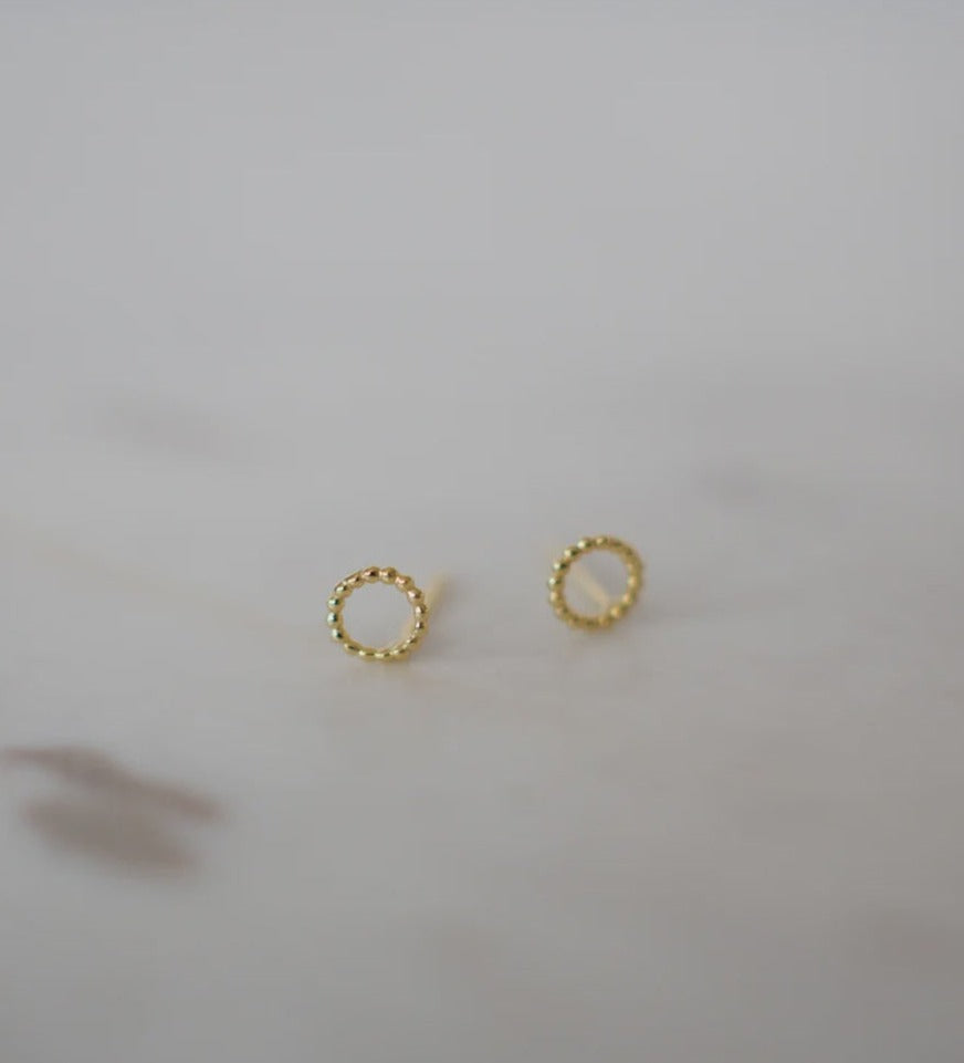 Sophie Dotty Oh Studs - Gold