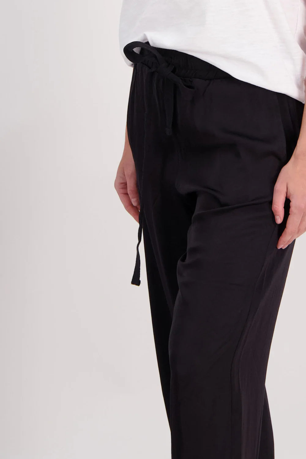 Briarwood Hebe Pants - Black