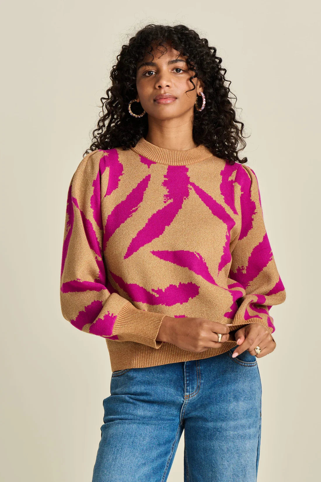 POM Pullover - Feathers Sparkle