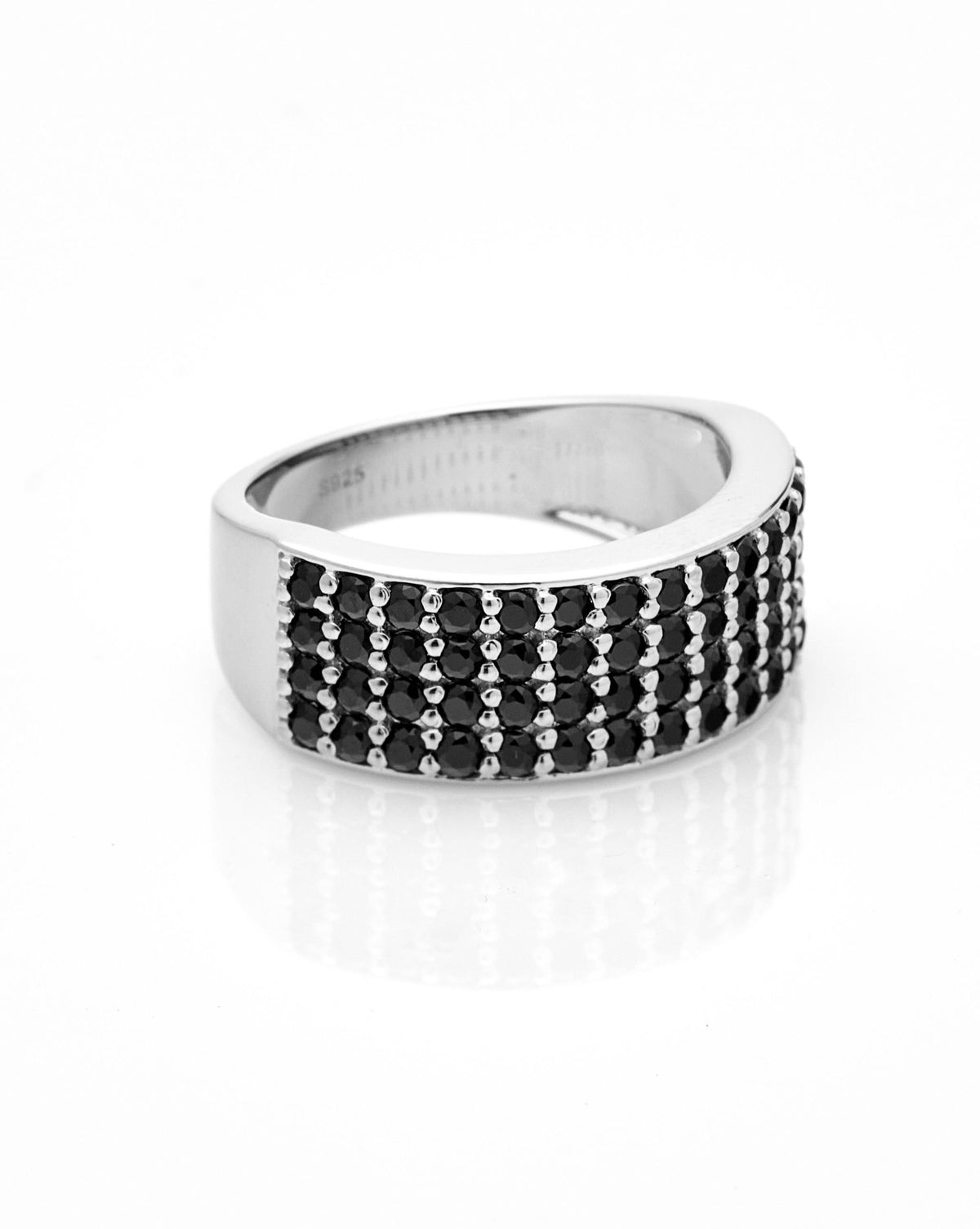 Silk &amp; Steel Luminosa Ring - Black Spinel / Silver