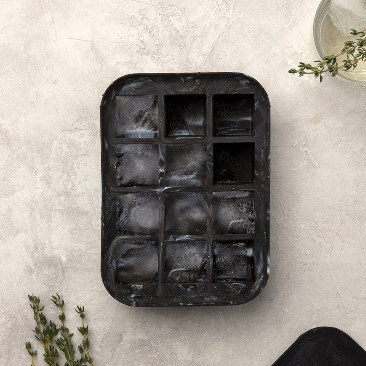 Peak Ice Tray Everyday - Marble Black